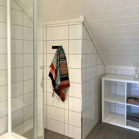 Sunny In Oysang Near Risor Сasa de vacaciones Sondeled